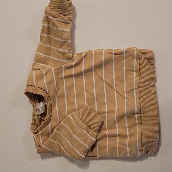 Newborn Sweater - Picture 3 of 3